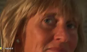 Der Mann brach in die Wohnung seiner Ex-Freundin und zwang sie zu haben se.com die beiden Menschen gleichzeitig. Dies gegen das Mädchen bat nicht zu schauen, sondern mit ihr, aber der Herr war grausam und riss Schönheit in jedes free reife frauen porn Loch.