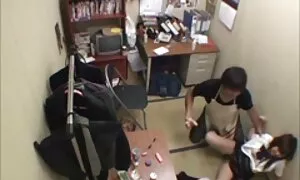 Schönheit in einem schönen Haus vor dem Spiegel. Ein Mann, der pornos gratis reife frauen seine Hand packt und ihm Analse gibt. Für Anfänger, das Mädchen wie das mit einem Mund. Dann Malte er den Boden mit seiner Zunge. Dann fing sie ihn in den Arsch an und du legst deine freie Hand in den Mantel. Das Spiel endete mit einem Sperma im Mund.