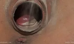 Zuerst nahm das Mädchen ihre Kleider und packte sie aus allen Teilen seines Körpers. Dann setzte sie sich auf die Couch, in ein Flattern gewickelt und in ihre Vagina gelegt. Er masturbierte, anal, Montag, nahm es mit gratis reife frauen beiden Händen und musste sogar zurück.