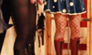 Das dünne Mädchen nur Spielzeug zu kaufen und beschlossen, es zu versuchen. Sie ging auf die Toilette und begann, Gewicht in die Vagina zu legen. Asiatische masturbieren in der pornos mit älteren frauen kostenlos Toilette und genießen Sie Ihren neuen shop. Er scherzte mit einem Blick.im Spiel werden Ebenen wütend. Es ist schön, Samotyk nicht auf dem Bett, sondern im Badezimmer zu sehen. Hier können Sie in die Hütte gehen und ohne Reinigung gehen.