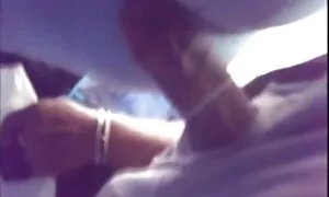 Halb Nackte kostenlose pornofilme mit reifen frauen Frauen ready-to-eat in der Küche. Ehemann wacht auf und geht in die Küche zum Kaffee. Dort tranken sie Kaffee und hatten sich gegenseitig. Die nackte Frau in der Küche kann nicht nur die verschiedenen Gerichte kochen. Er hat den Mann mit dem Mund gebrochen, er muss essen. Als dieser Typ mit seinem Schwanz in Brust und Mund krabbelte, endete es schnell.