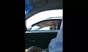 Dieser Mann mit einer Frau in einer Wohnung, Getränken,Essen usw. mit ihm zu einem Thema der intimen Gespräch und begann zu versuchen, eine schwarze, Arsch nicht. Es spielt keine Rolle, zog er seine Kleider aus und kümmert sich um sich selbst, reife frauenfilme kostenlos aber halb hart Mitglied ist nicht in der Lage, ein paar betrunken zu treffen.