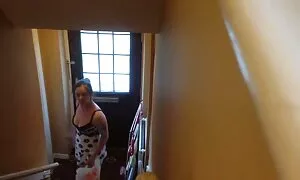 Ein Mädchen mit einem Telefon in der Hand sitzt auf einer Bank. Er sprach und ging zurück in die Wohnung. Dort wachte sein Sohn auf dem Bett auf. Sie fing an, Mutter zu fotografieren. Schau dir die Frauen des normalen Kindes an. Es ist nur eine Ansicht .Pumpe. Charmante Mutter beginnt ihre Zunge mit schwellenden Lippen zu machen. Sie kostenlose sexvideos reife frauen steckte einen großen.